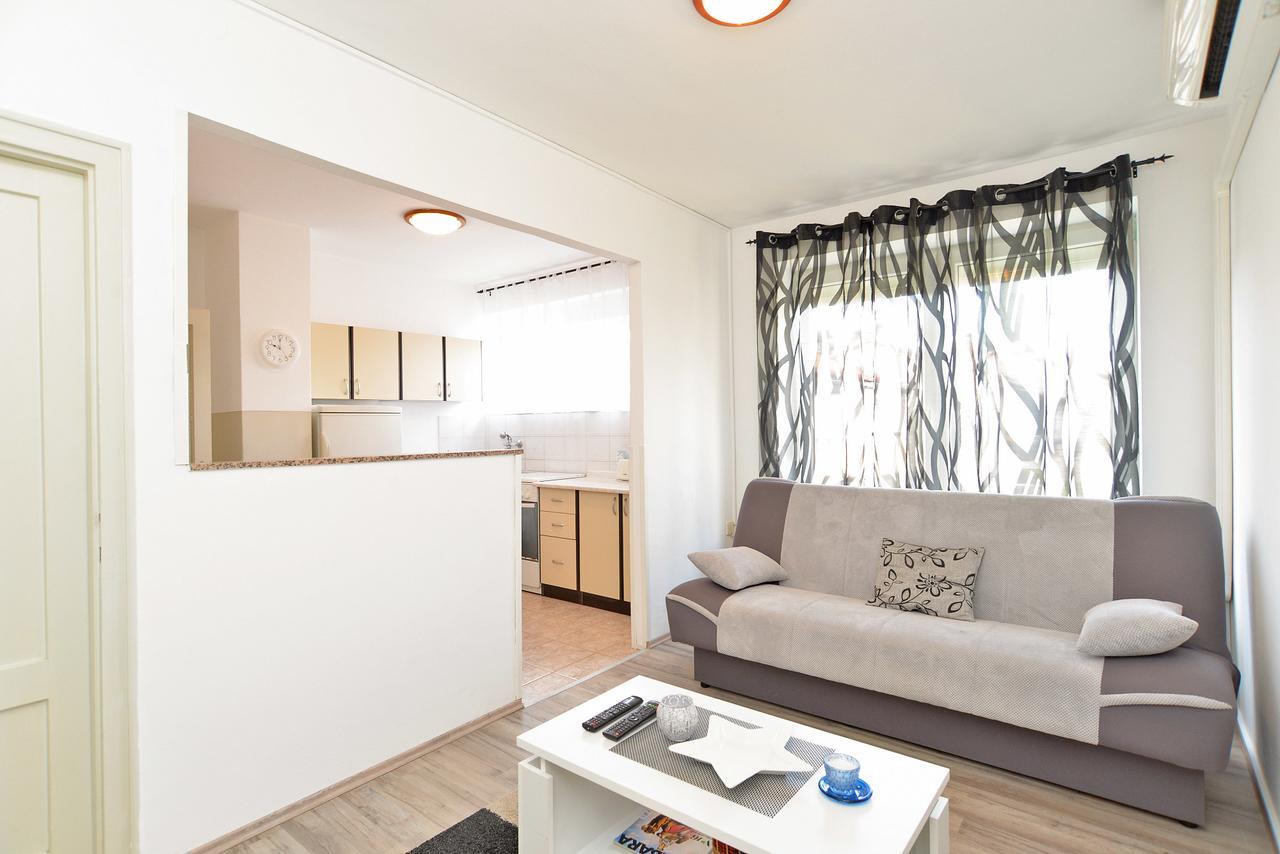 Apartment Branko 1601 法扎纳 外观 照片