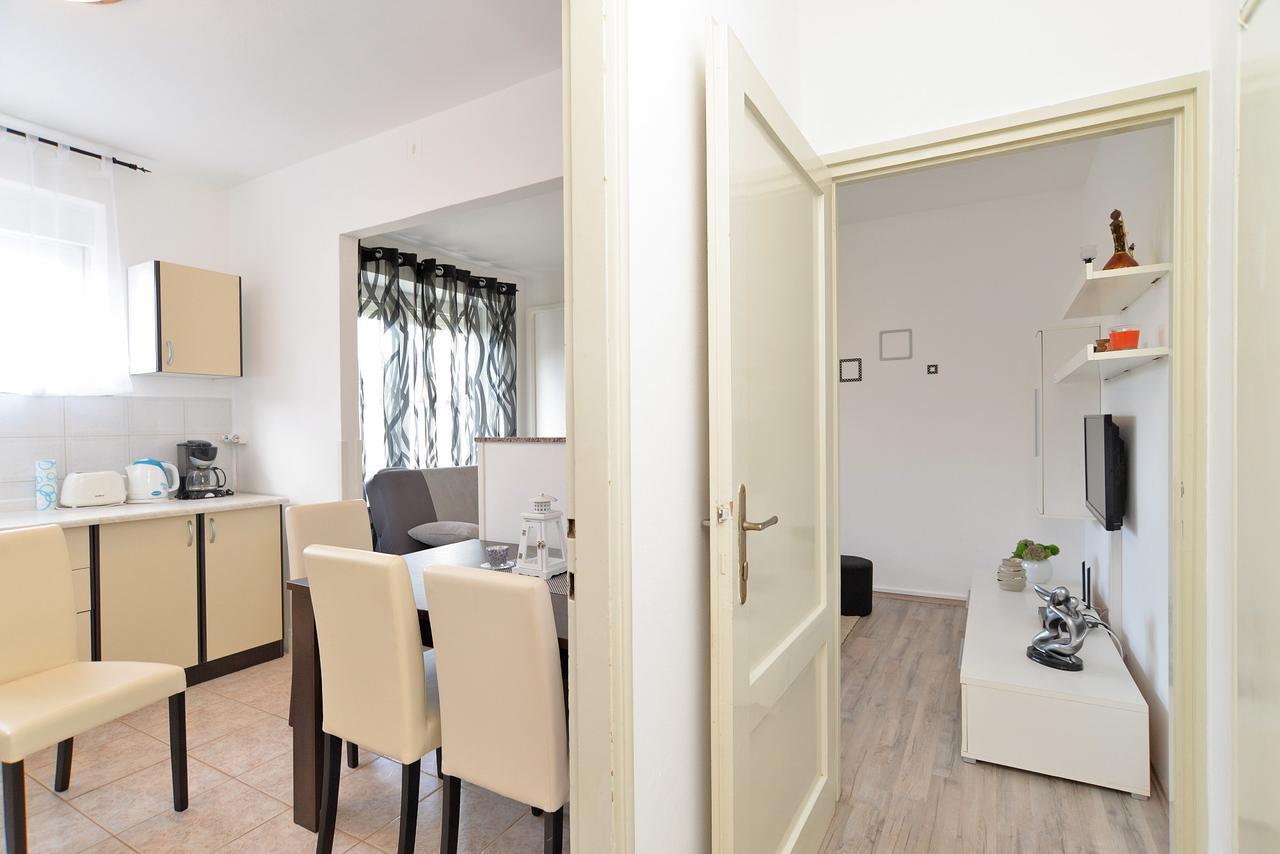 Apartment Branko 1601 法扎纳 外观 照片