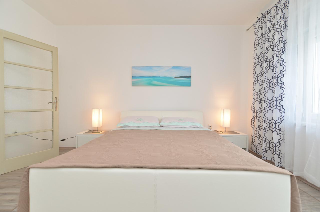 Apartment Branko 1601 法扎纳 外观 照片