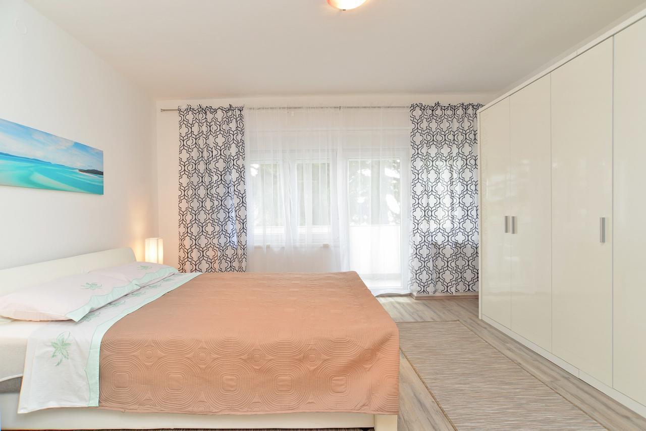 Apartment Branko 1601 法扎纳 外观 照片